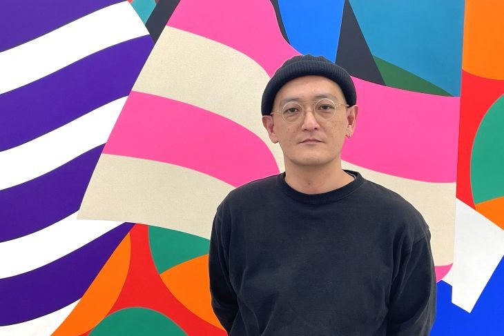 今井俊介氏 “Singular Pluralities“ 展覧会場にてphoto by APT