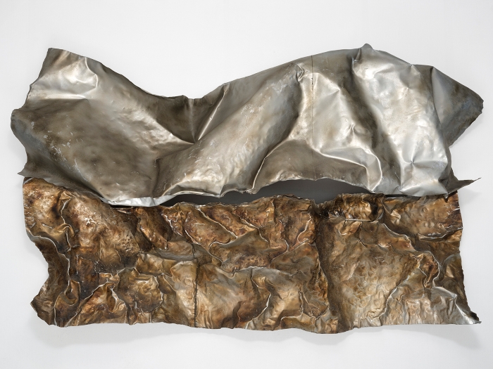 多田美波 《周波数 37303055MC》 1963 アルミニウム